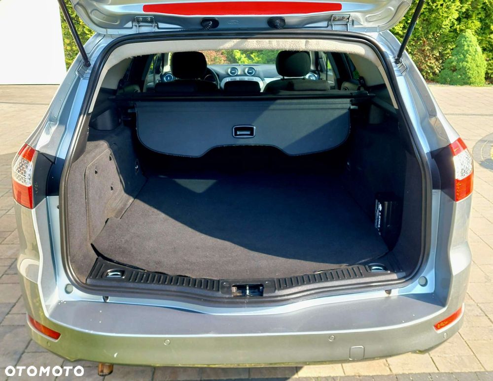 Ford Mondeo 2.0 Trend X - 27