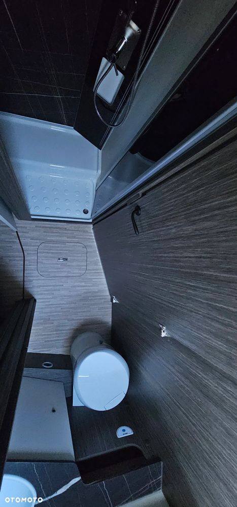 McLOUIS NEVIS 873 - INTEGRA - KAMPER - 20