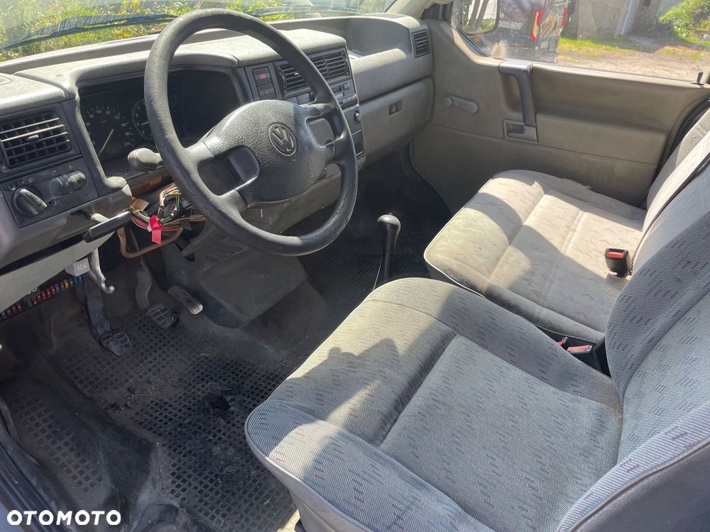 Volkswagen Transporter T4 - 8