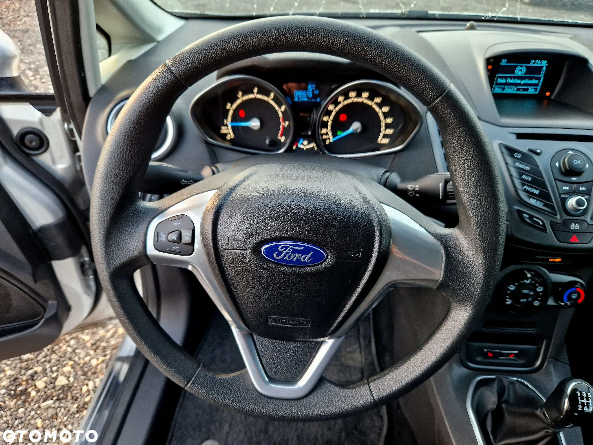 Ford Fiesta 1.25 Ghia - 17