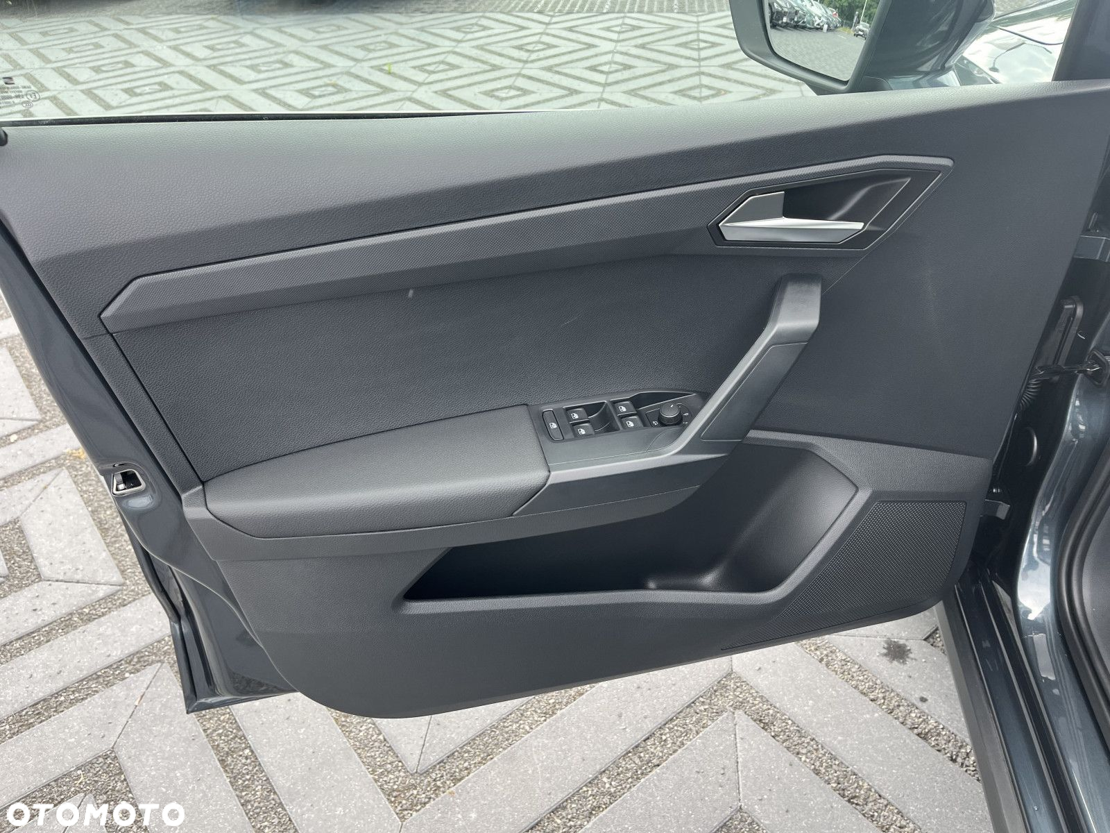 Seat Arona 1.0 TSI Style S&S DSG - 17