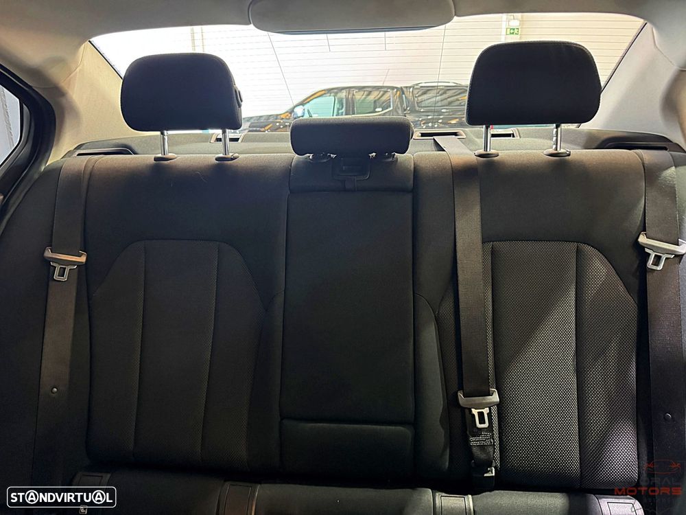 BMW 320 d Advantage Auto - 41