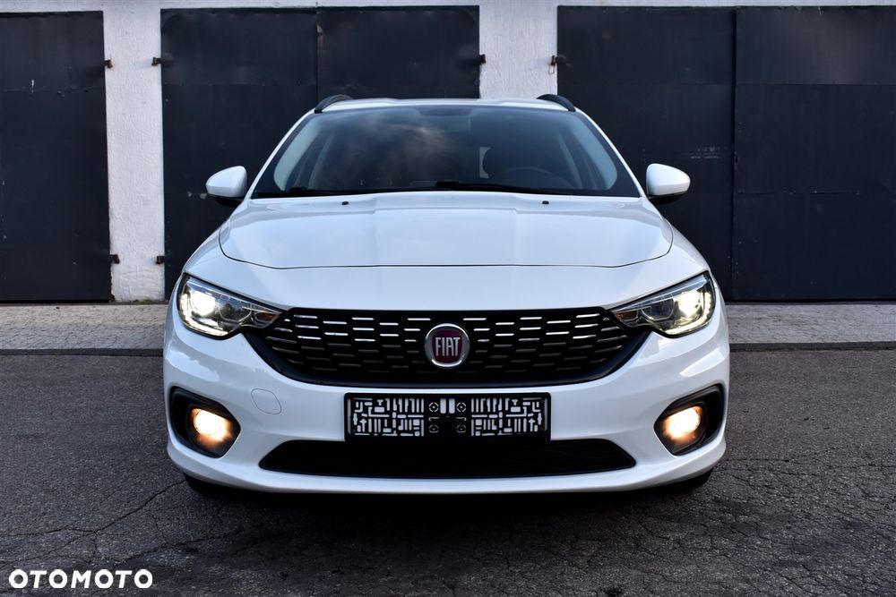 Fiat Tipo 1.4 16v Lounge EU6d - 8