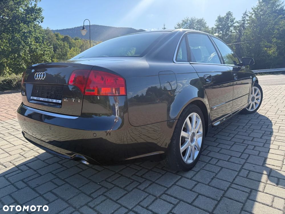 Audi A4 Limousine 2.0 TDI DPF Ambiente - 5