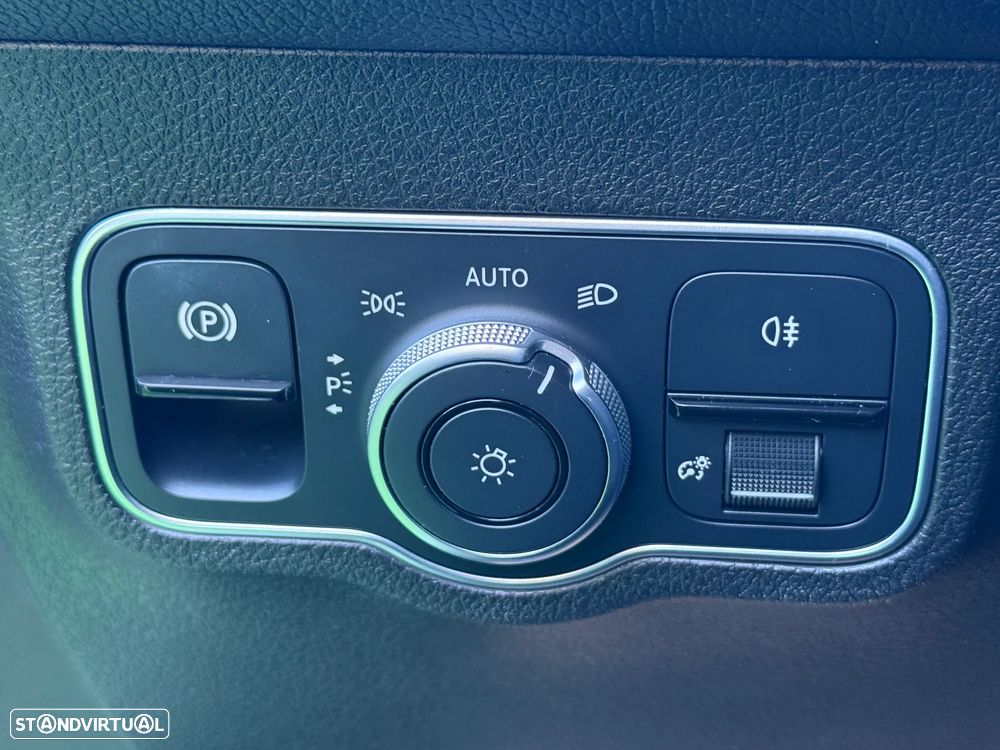 Mercedes-Benz GLB 180 d Style - 37