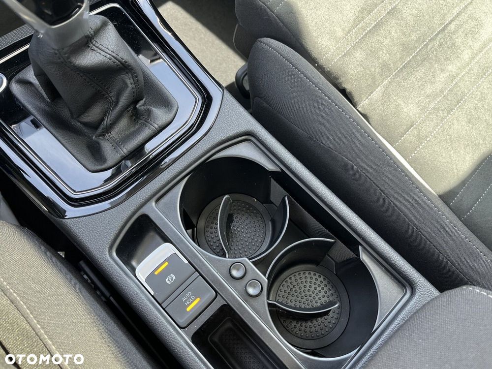 Volkswagen Touran 1.5 TSI EVO Highline - 35