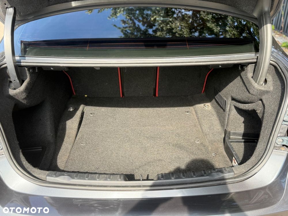 BMW Seria 3 - 30