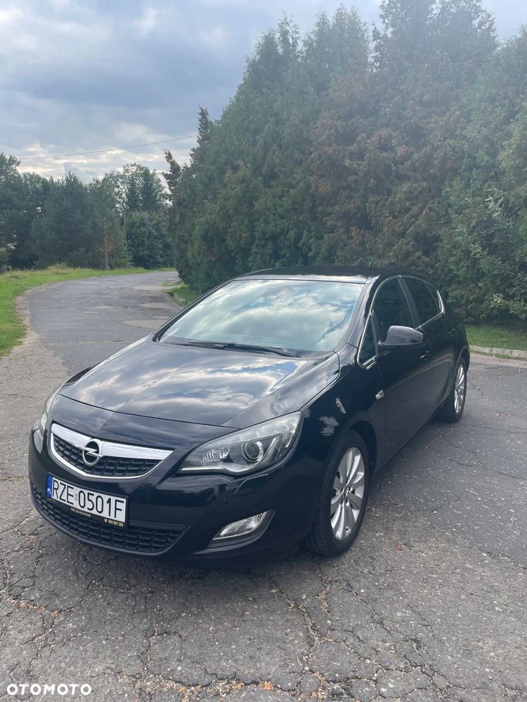 Opel Astra - 1