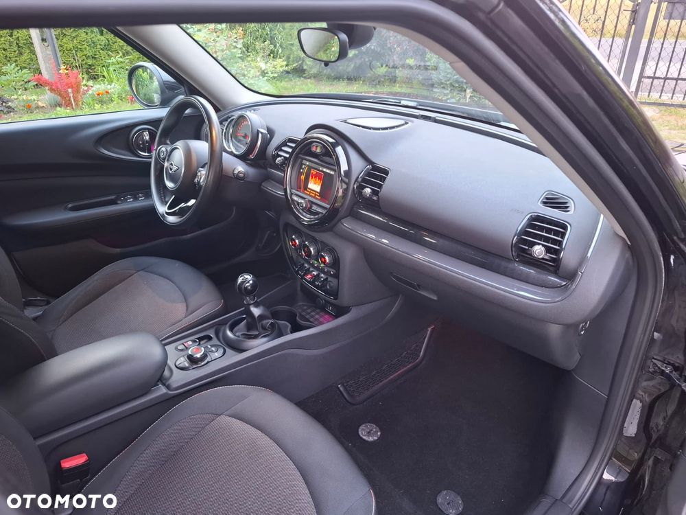 MINI Clubman - 18