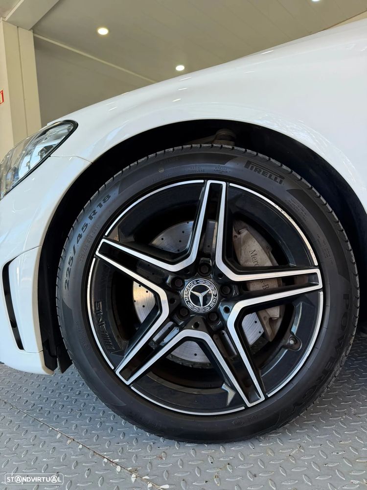 Mercedes-Benz C 300 de AMG Line - 4