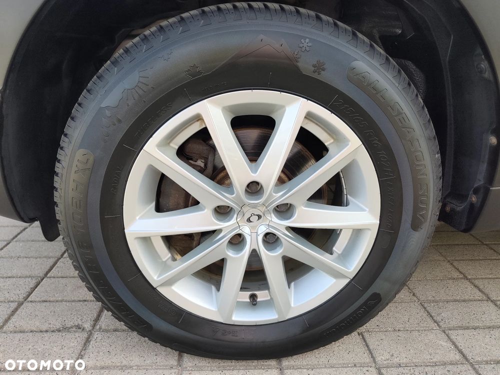 SsangYong/KGM Korando 2.0 e-XDi Quartz - 11