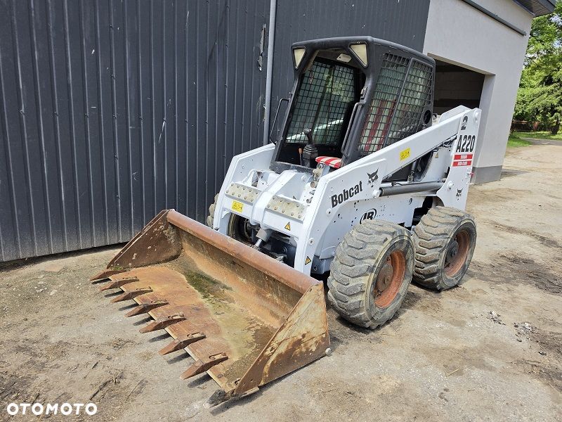 Hitachi EX30 - 14