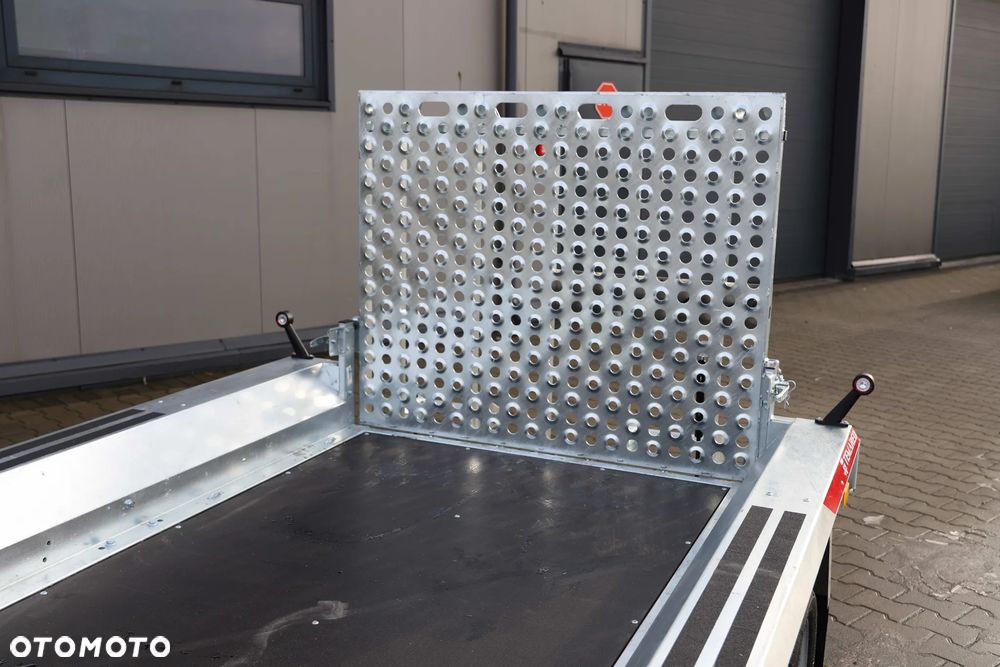 TEMARED /MARTZ  BUILDER 3 3015/2 S 2,7T Koła 195R13C , 300x150cm DMC 2700kg Z TRAPEM WJAZDOWYM - 9