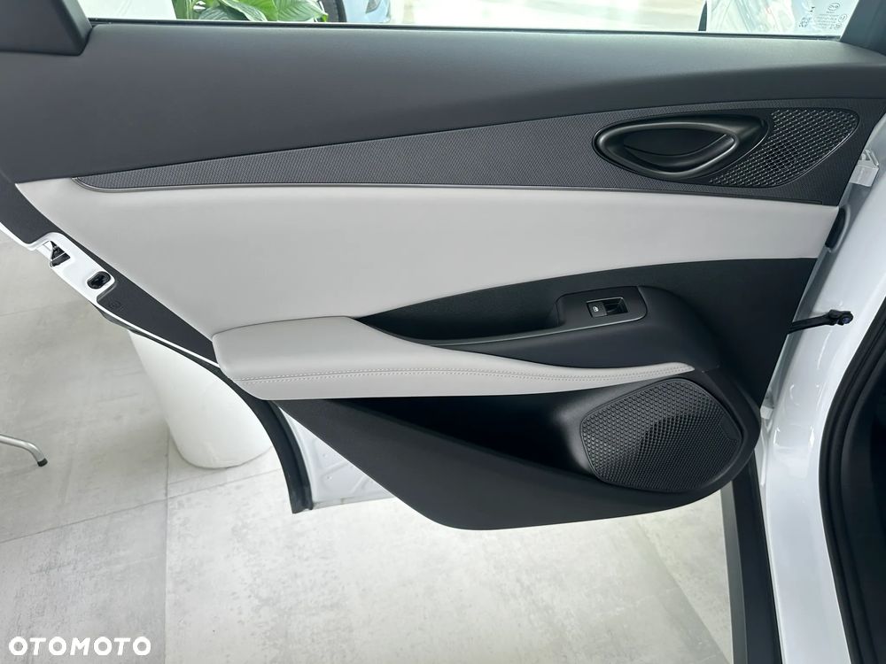 BYD Seal 6 - 18