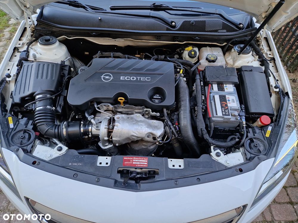 Opel Insignia - 35