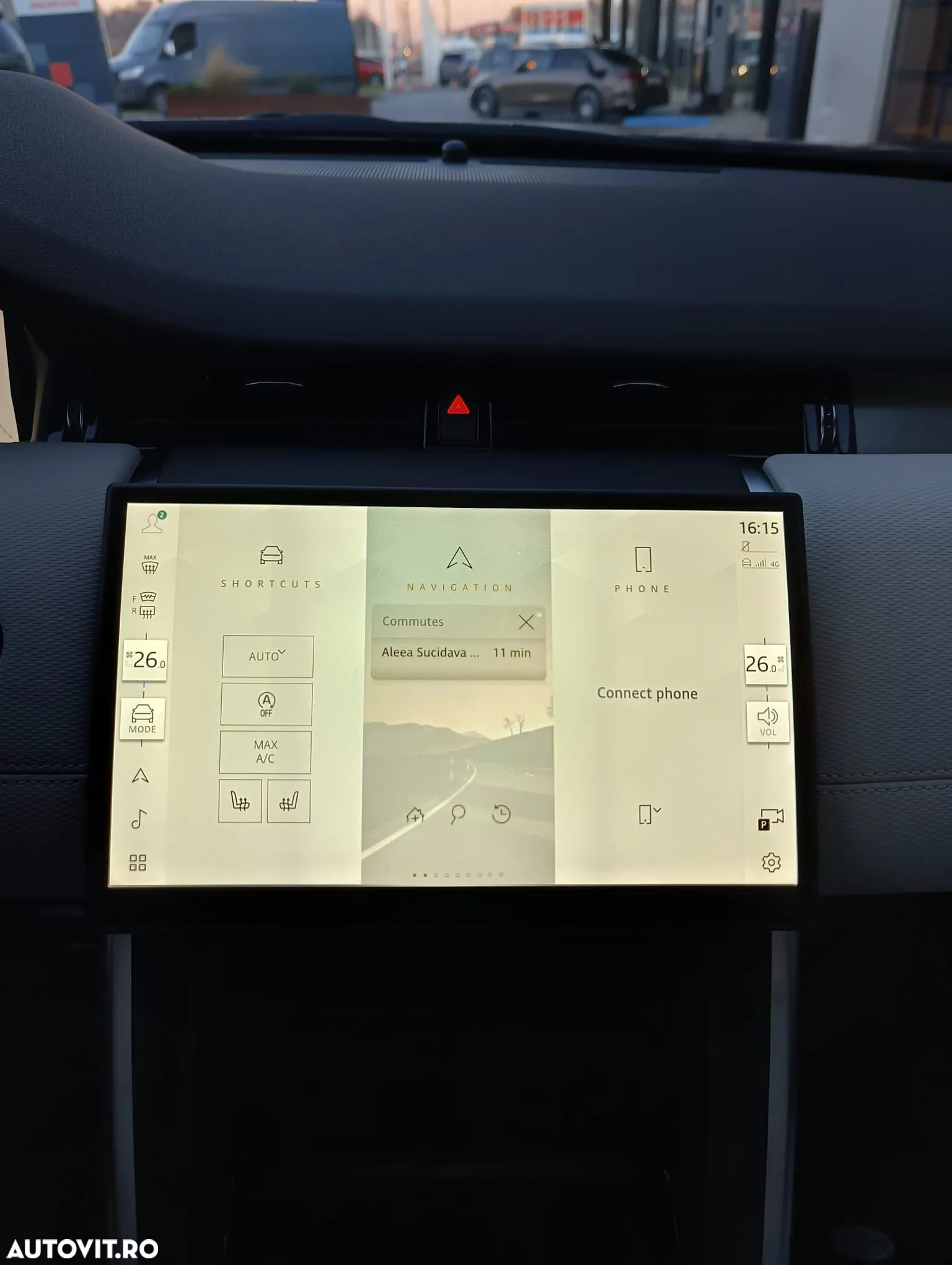 Land Rover Discovery Sport - 10