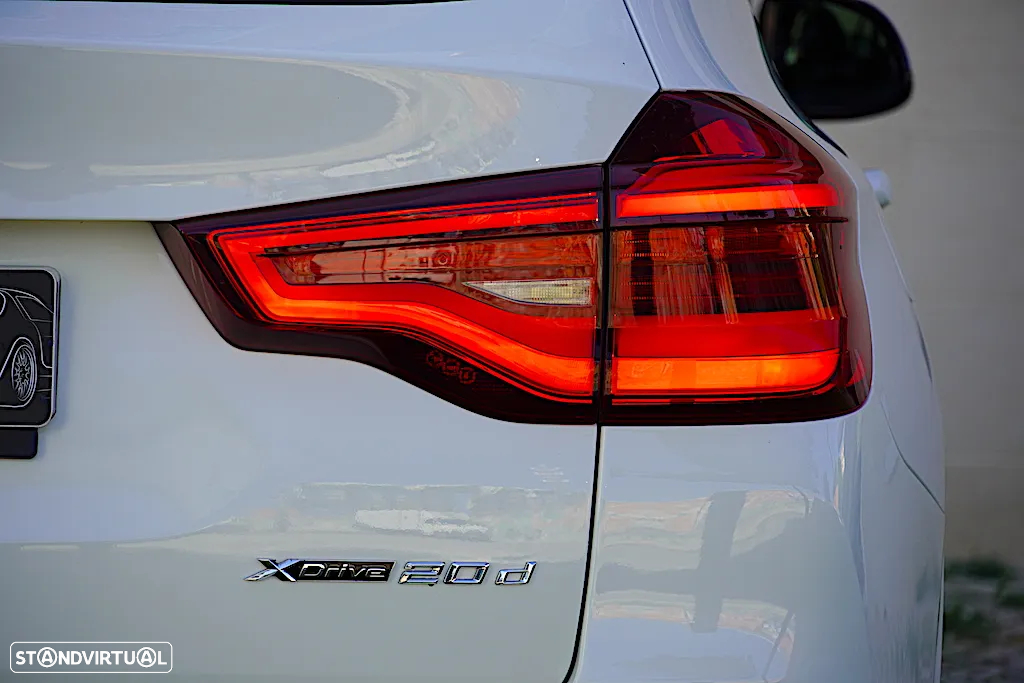 BMW X3 20 d xDrive Pack M - 16
