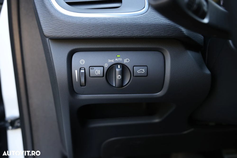 Volvo V40 D3 Aut. Kinetic - 21
