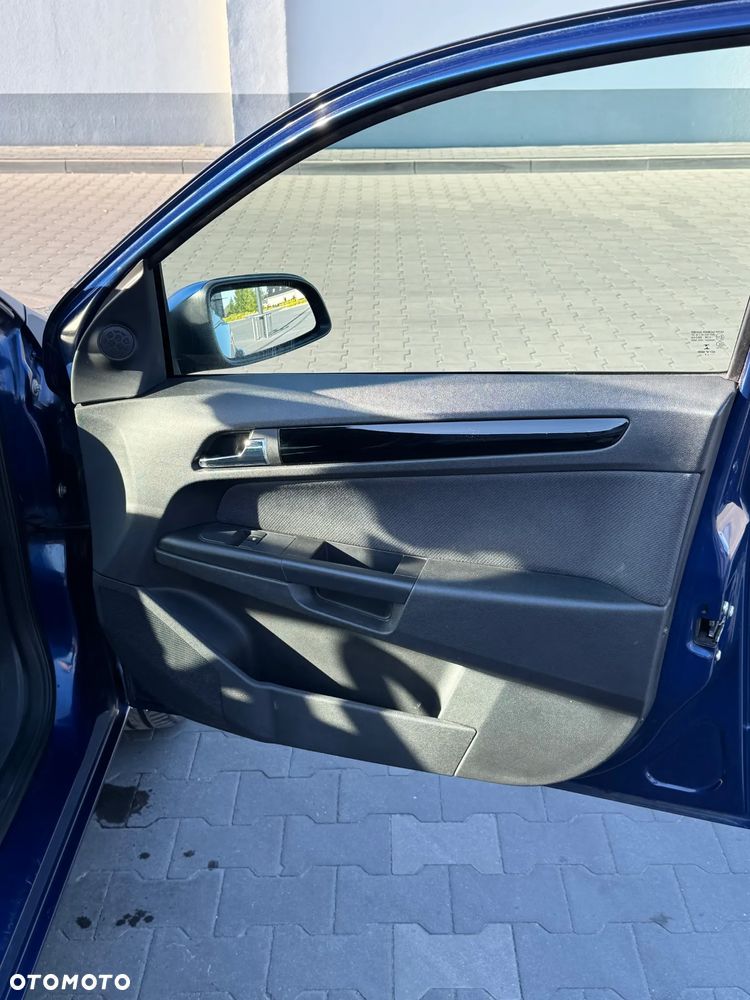 Opel Astra 1.6 Enjoy - 17