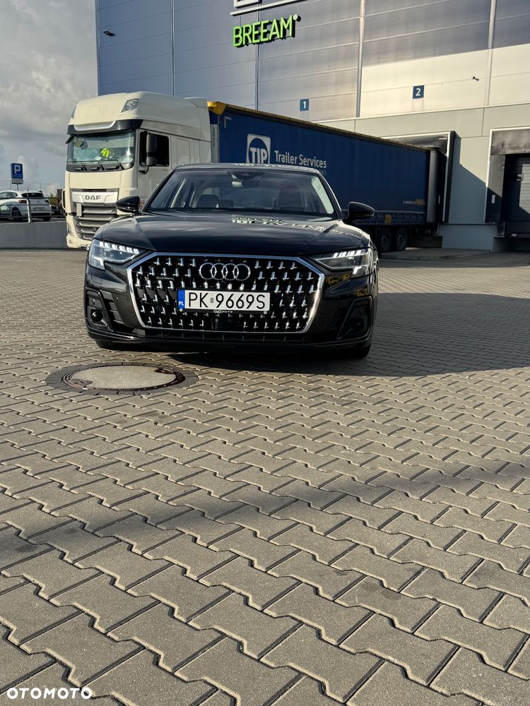 Audi A8 - 2