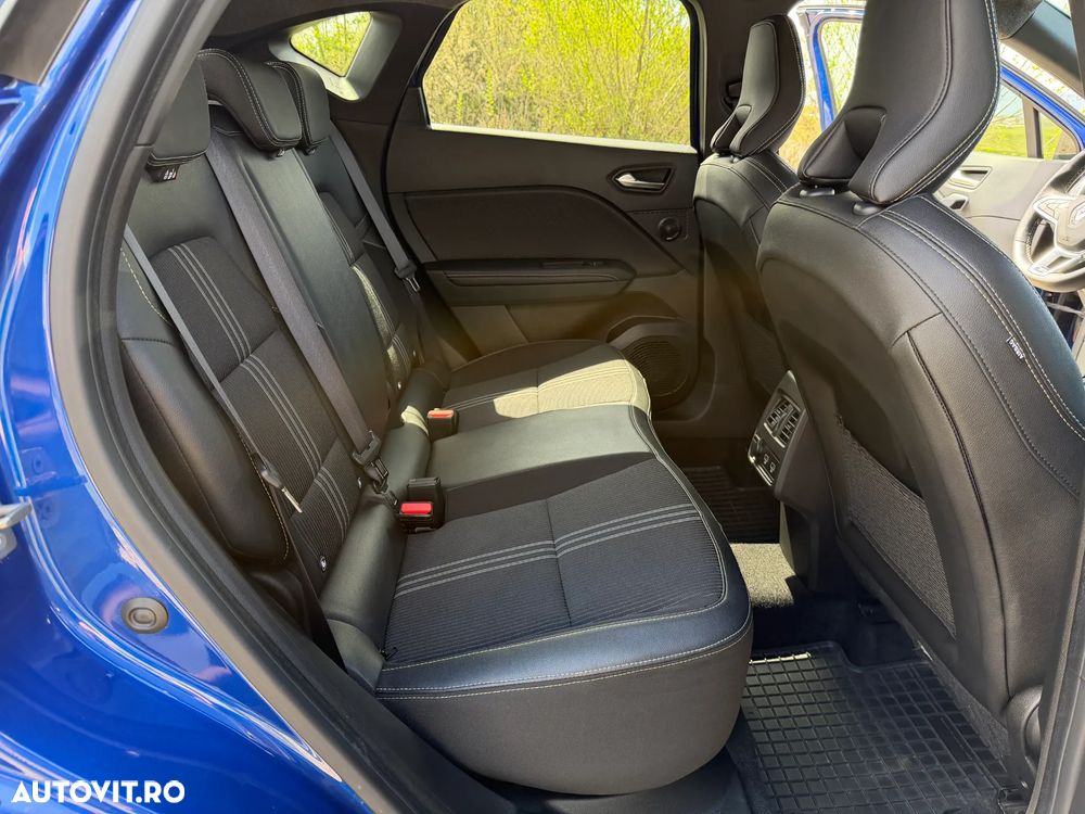 Renault Captur PHEV 160 Engineered - 16