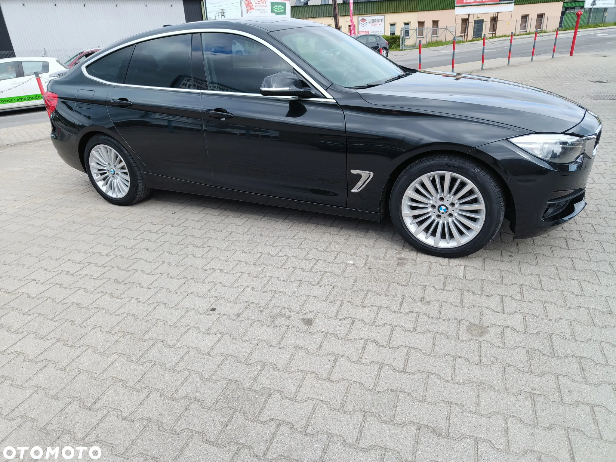 BMW Seria 3 328i Touring xDrive Sport-Aut - 6