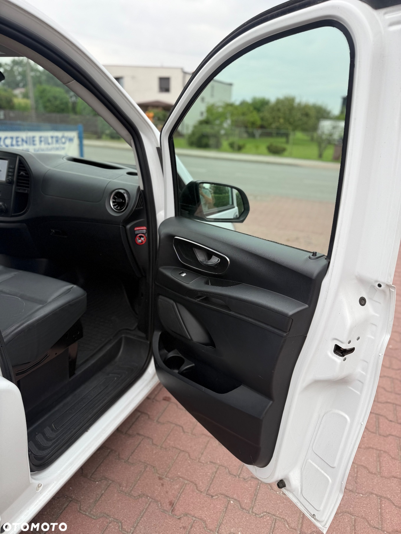 Mercedes-Benz Vito - 20