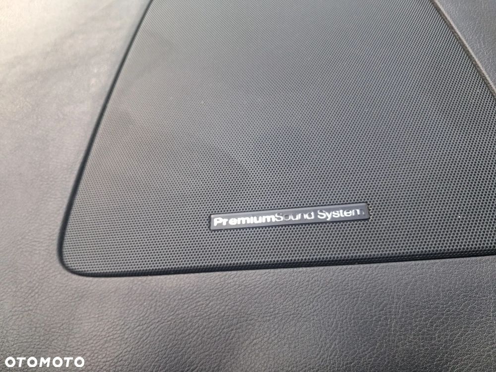 Ford S-Max - 22