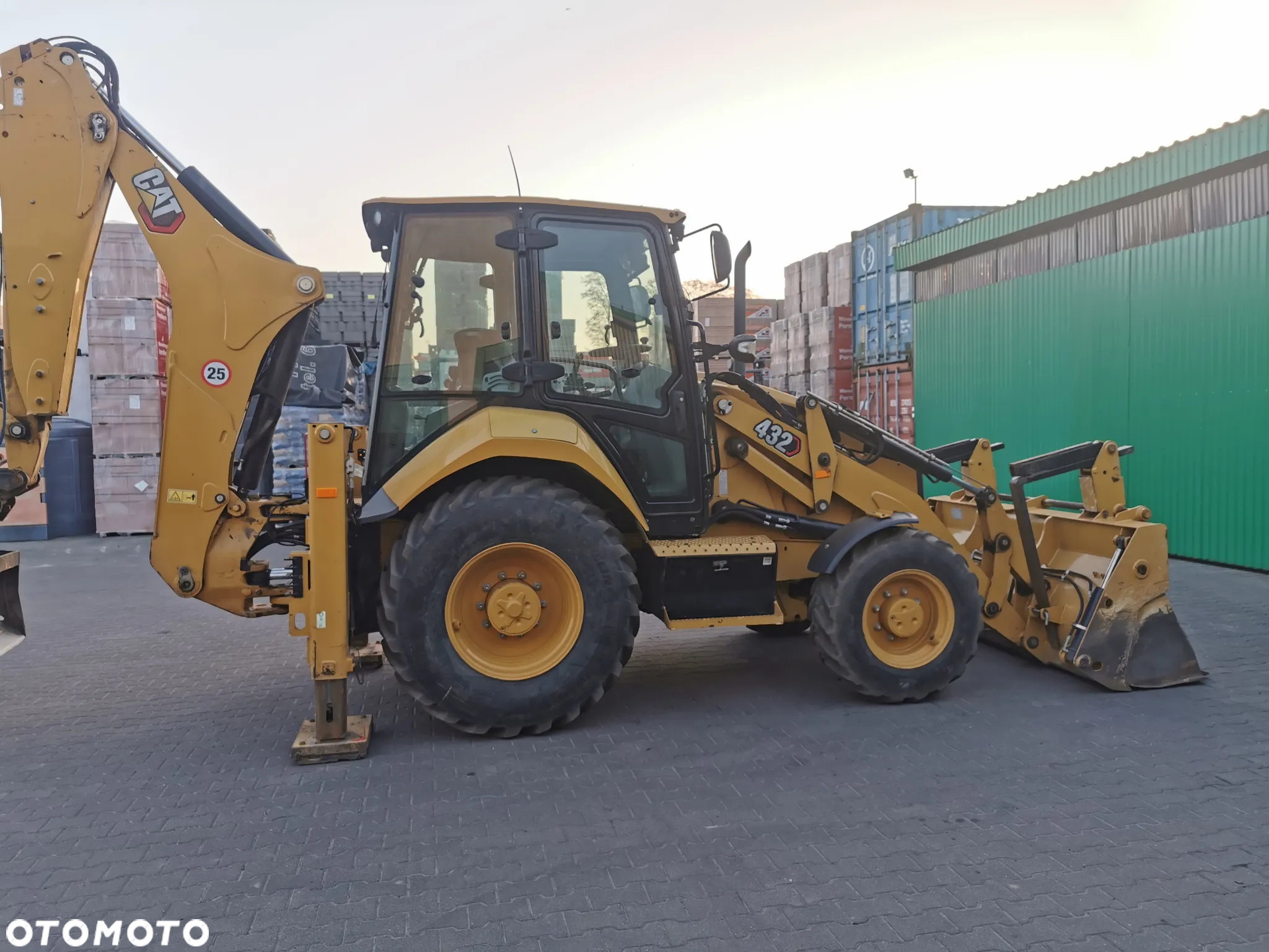Caterpillar Caterpillar CAT 432F2 2021r łyżka skrętna 2700mth - 8