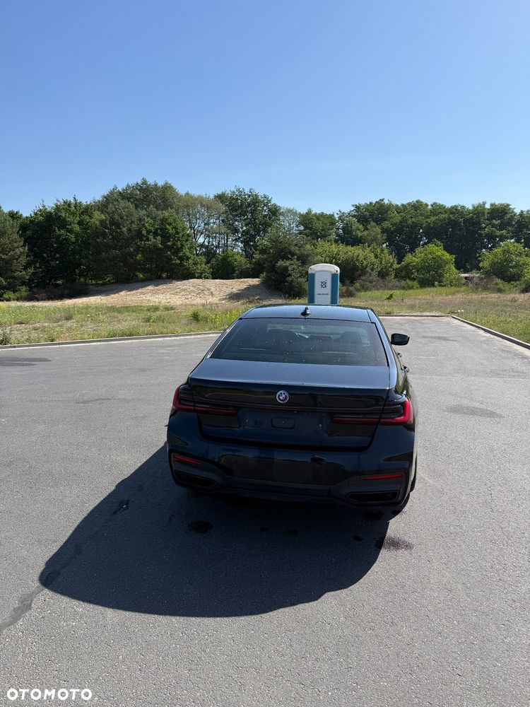 BMW Seria 7 730d xDrive mHEV sport - 8