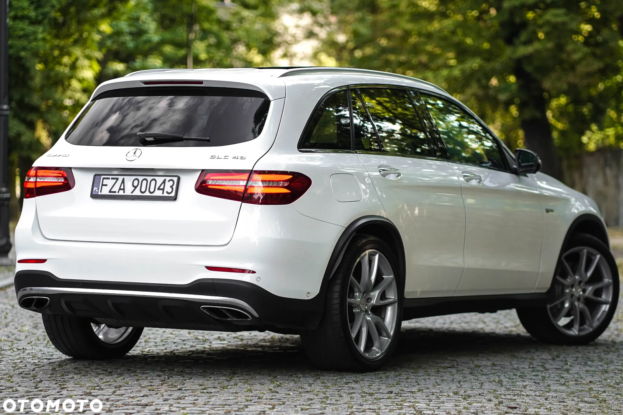 Mercedes-Benz GLC AMG 43 4-Matic - 3