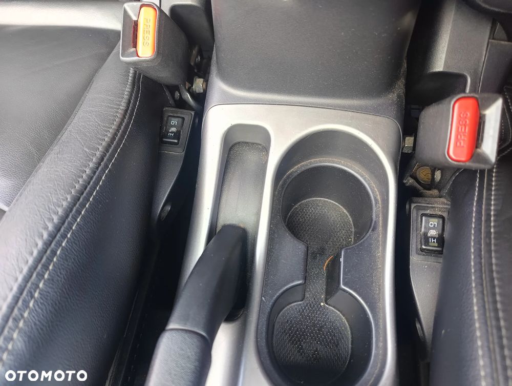 Peugeot 4007 2.2HDi Platinum Euro5 - 25