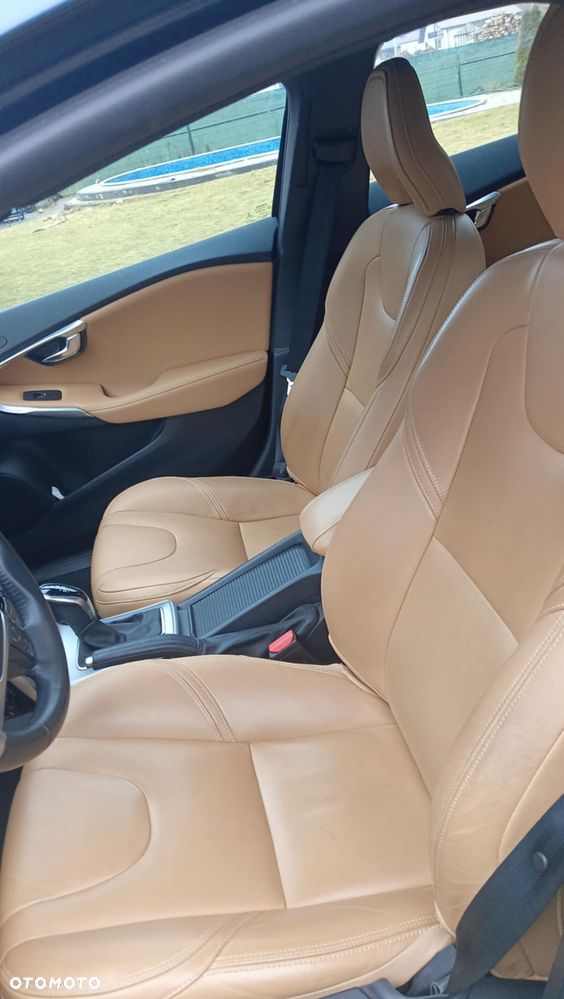 Volvo V40 Cross Country T4 Drive-E Kinetic - 5