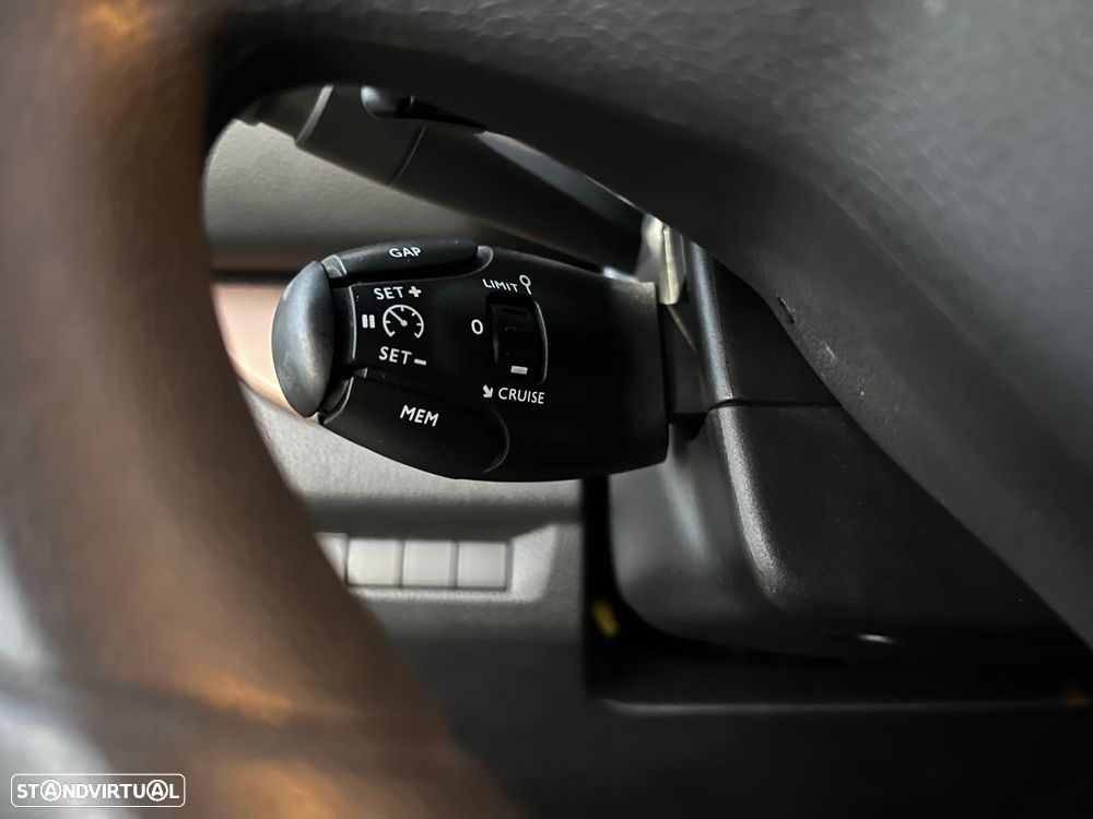 Toyota Proace 2,0-l-D-4D L1 (8L) Auto Verso Club - 27