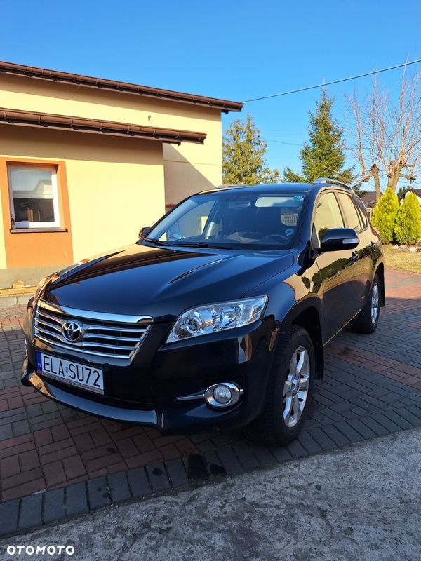 Toyota RAV4 - 3