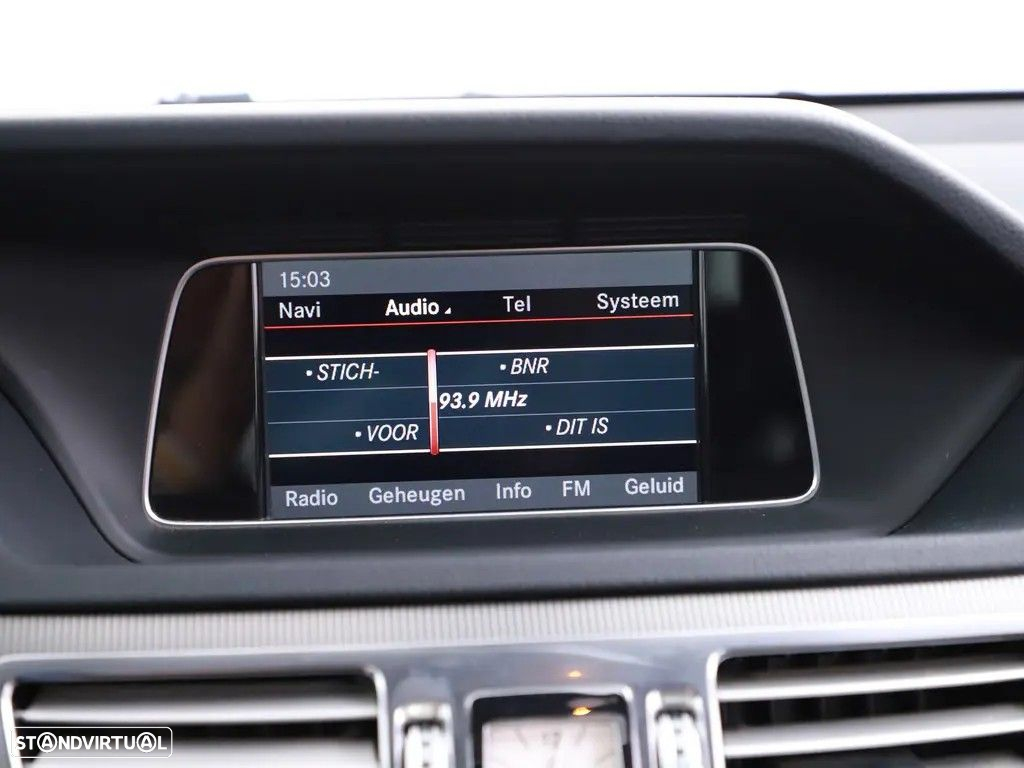 Mercedes-Benz E 220 CDi Avantgarde BlueEfficiency Auto. - 10