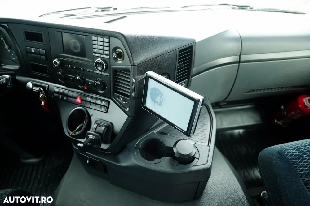 Mercedes-Benz AROCS 3243 / 8x4 / BASCUNĂ CU 2 LATE / MEILLER / BASCUNĂ HIDRAULICĂ / BORDMATIC / AUTOMATĂ / EURO 6 - 30