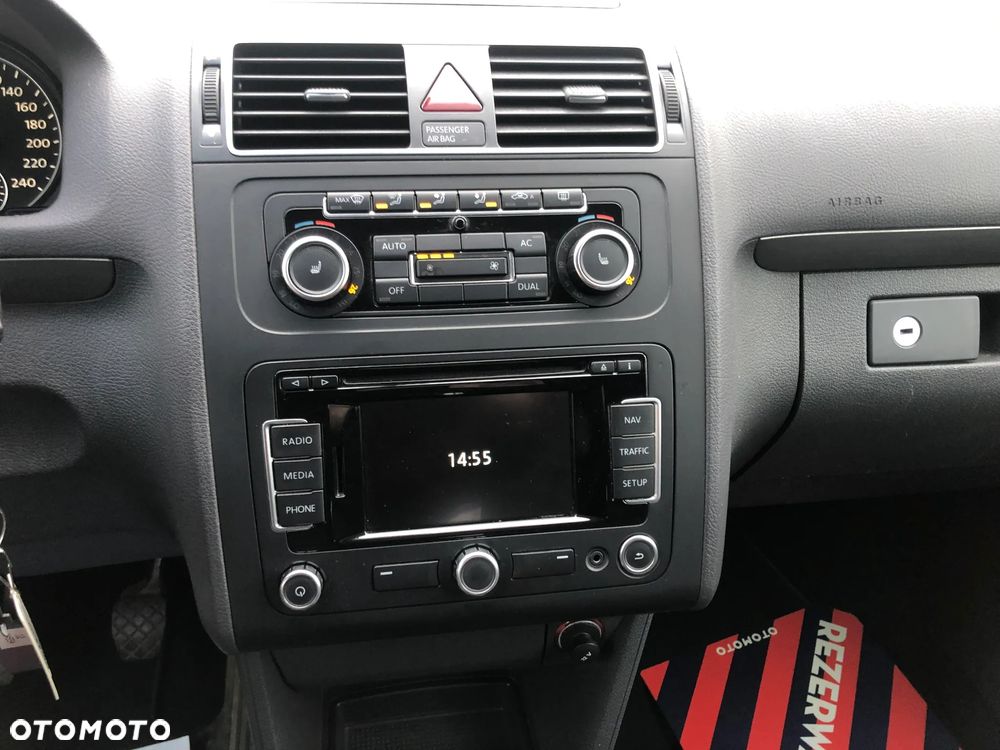 Volkswagen Touran 1.4 TSI Comfortline - 11