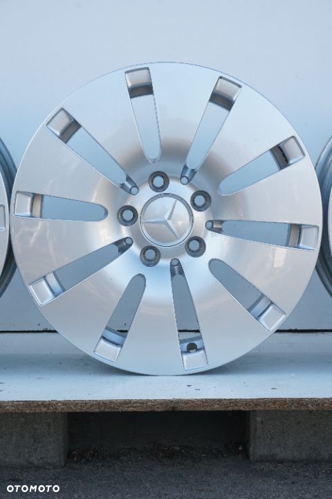 Mercedes W205 5x112 16 6,5J et38 - 7