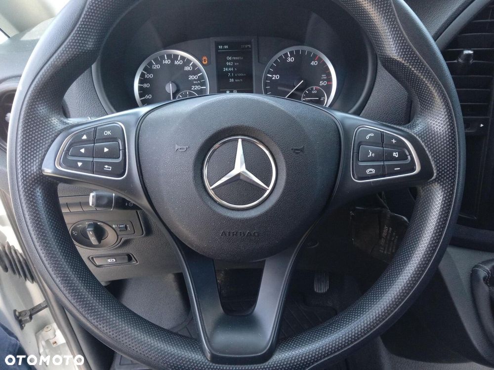 Mercedes-Benz vito - 17