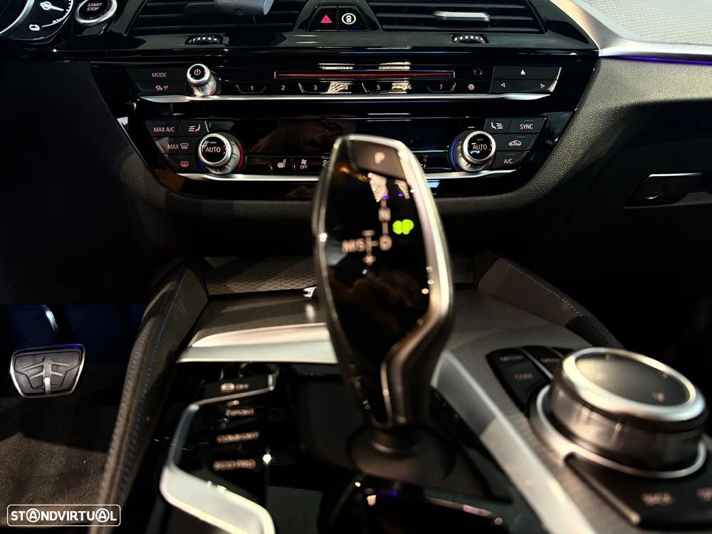 BMW 530 e iPerformance Pack M - 25