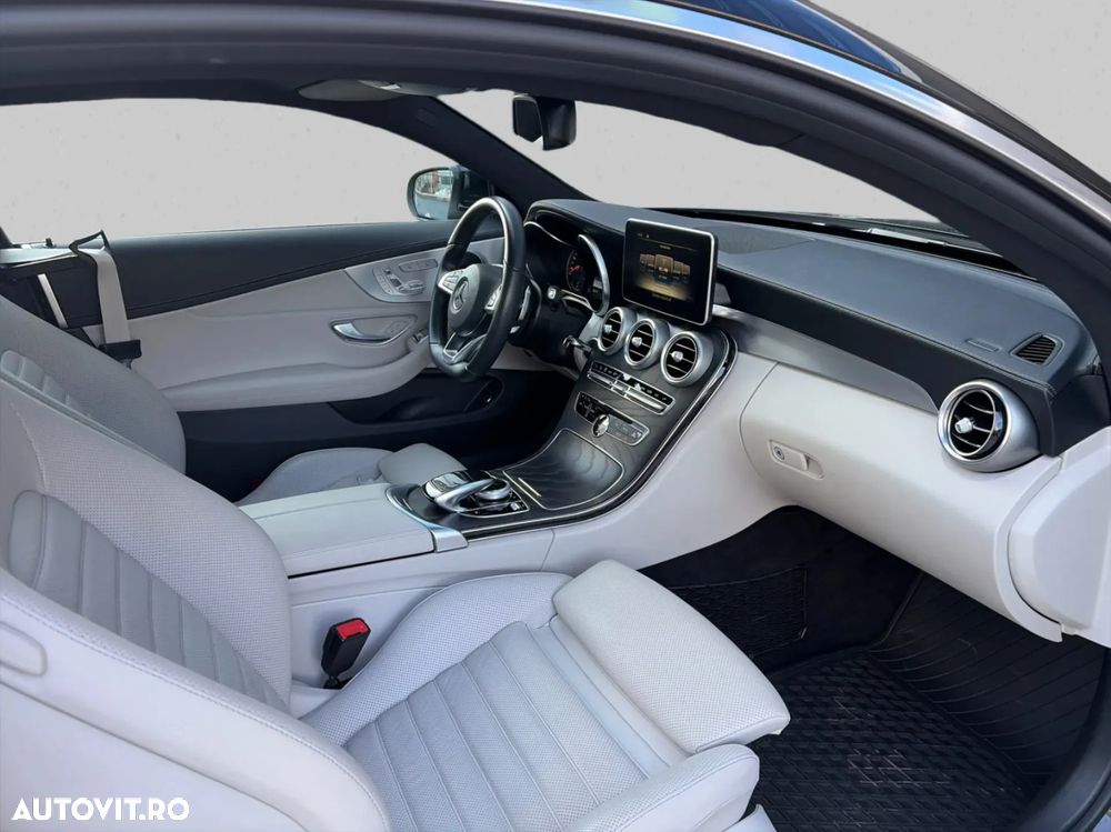 Mercedes-Benz C 400 4Matic 9G-TRONIC AMG Line Plus - 10