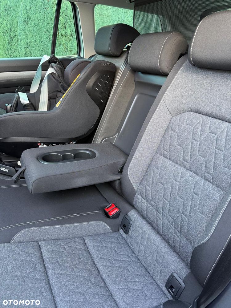 Volkswagen Passat 2.0 TDI SCR DSG - 17