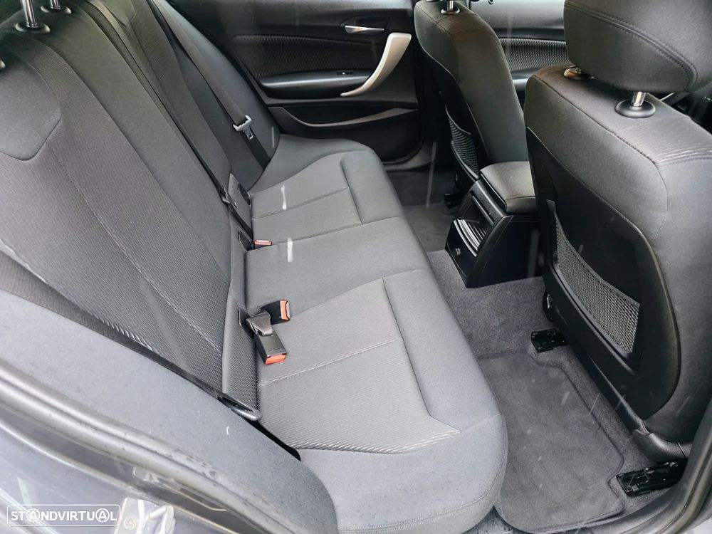 BMW 116 d EfficientDynamics - 51