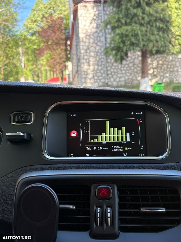 Volvo V40 D2 Aut. Kinetic - 13