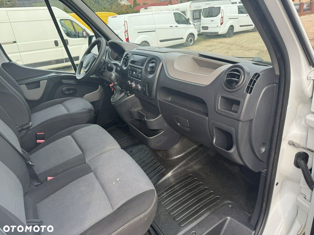 Renault Master - 10