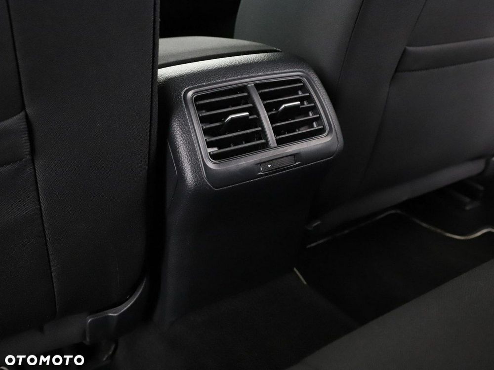 Volkswagen Golf 1.5 TSI ACT (BlueMotion Technology) DSG Comfortline - 36