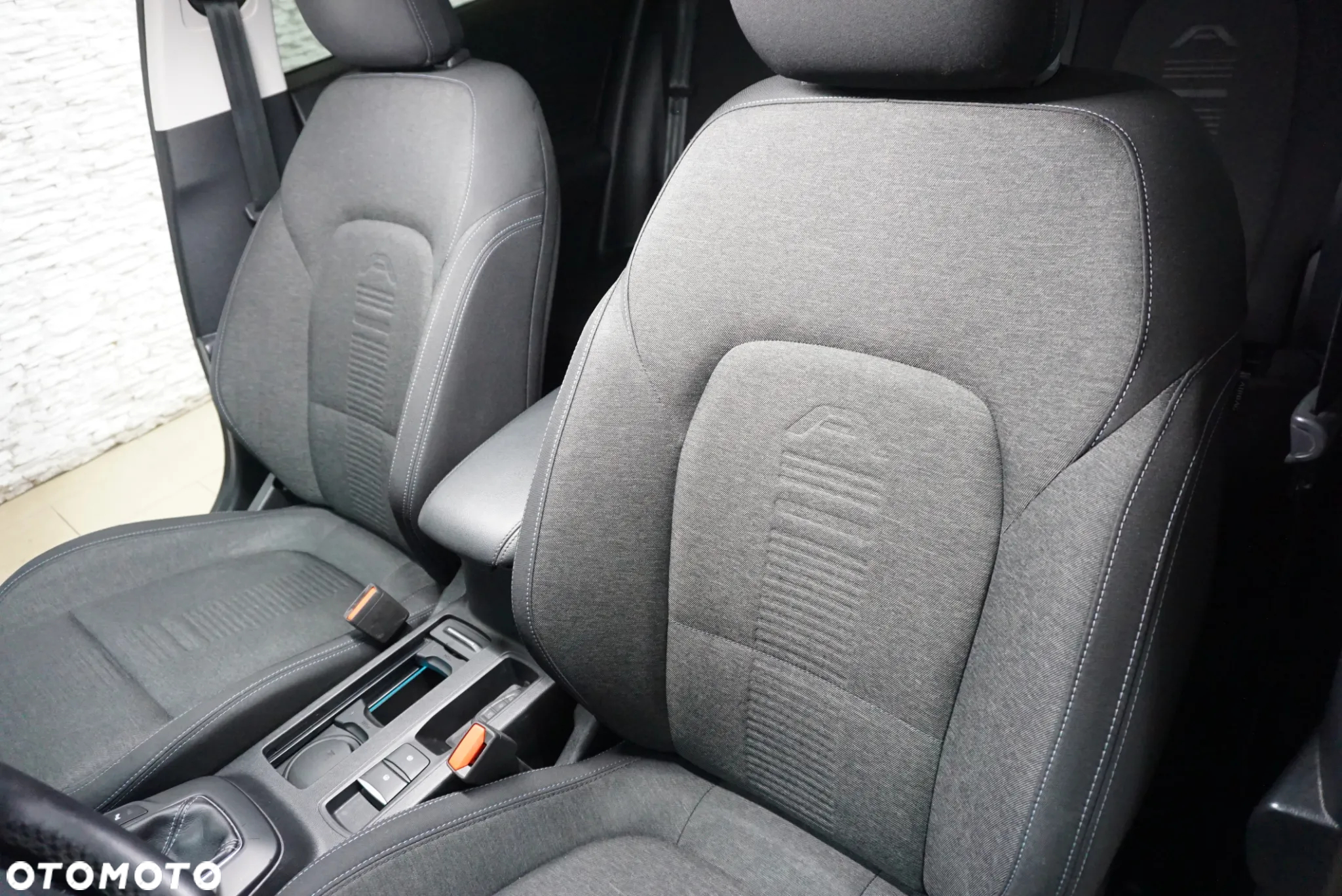 Ford Focus 1.5 EcoBlue Start-Stopp-System ACTIVE DESIGN - 24