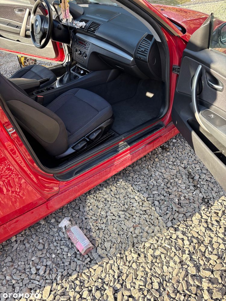 BMW Seria 1 116i - 4