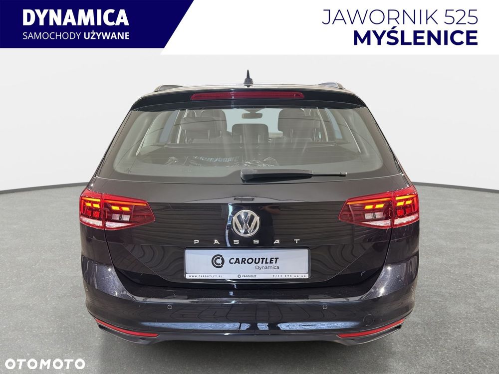 Volkswagen Passat Variant - 8